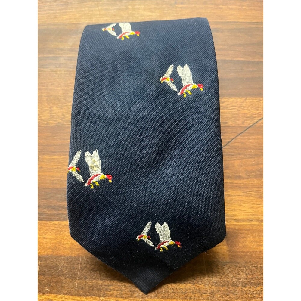 Vtg Regal Navy Flying Ducks Tie